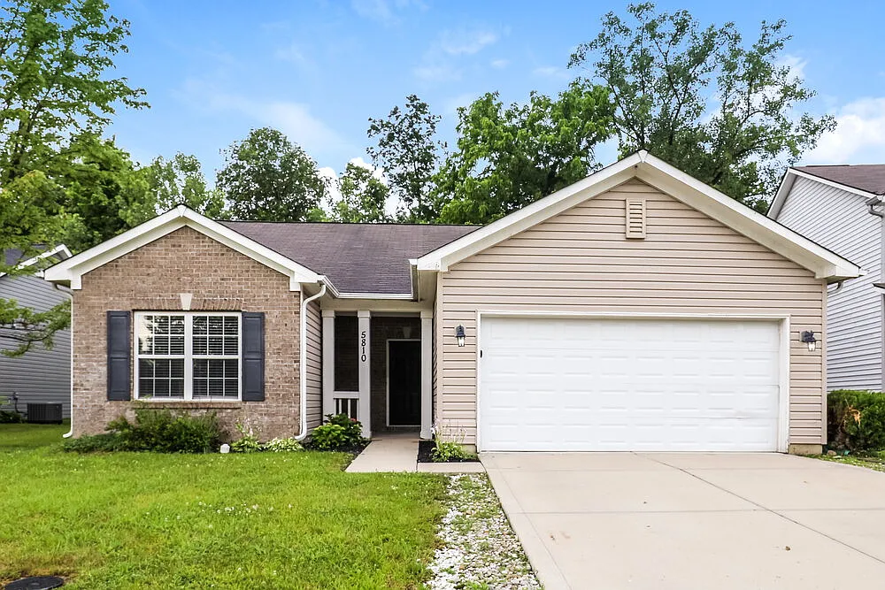 3 bed, 2.0 bath, 1408 sqft, $1,750 — Photo 1