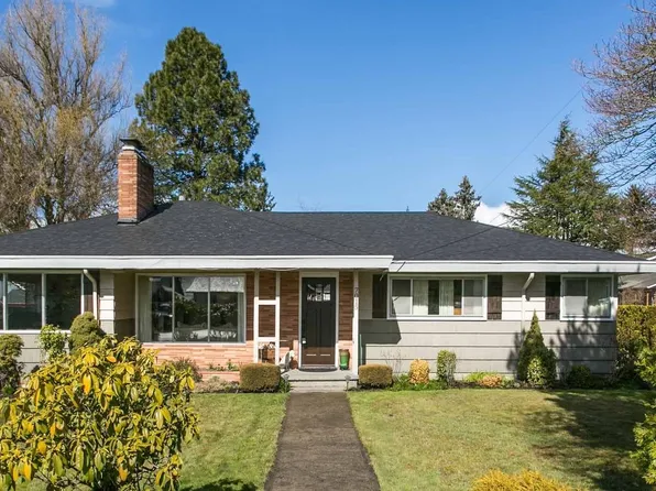 7015 SW Oak St, Tigard, OR 97223