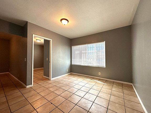 4th image of 438 Cerritos Ave #434