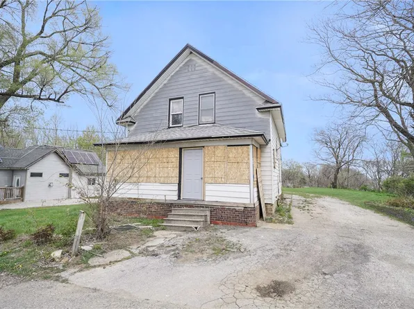 101 Johnson Ct, Des Moines, IA 50316