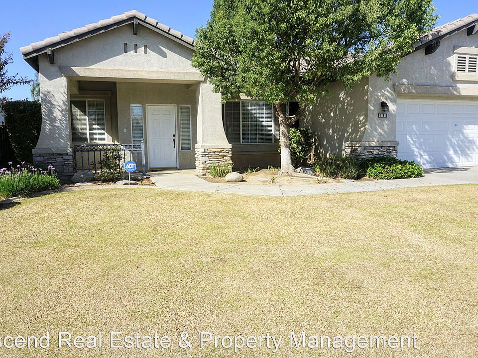 1st image of 11816 Crescent Creek Ct