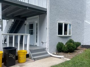 201 Woodlawn Ave #2, Sewell, NJ 08080