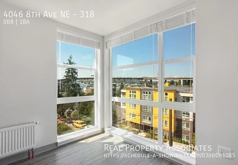 4046 8th Ave NE #318 — Photo 4