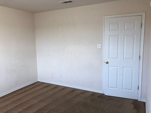 4th image of 1303 Cavalry Ln APT C