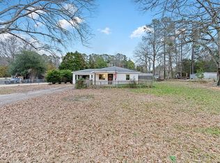 1435 Cedar Spgs S, Abbeville, SC 29620