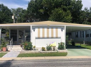 34011 Azalea Dr #11, Pinellas Park, FL 33781