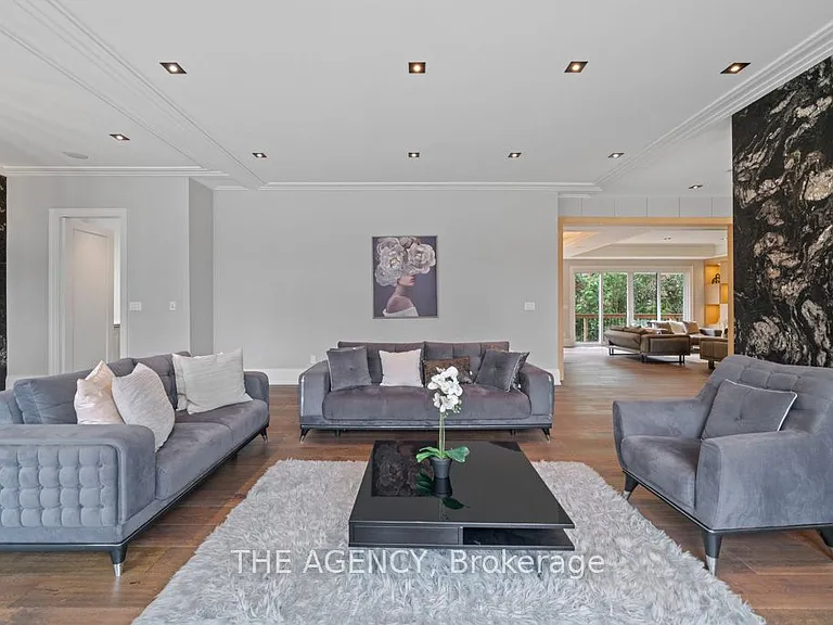 8 Frivick Ct — Photo 8