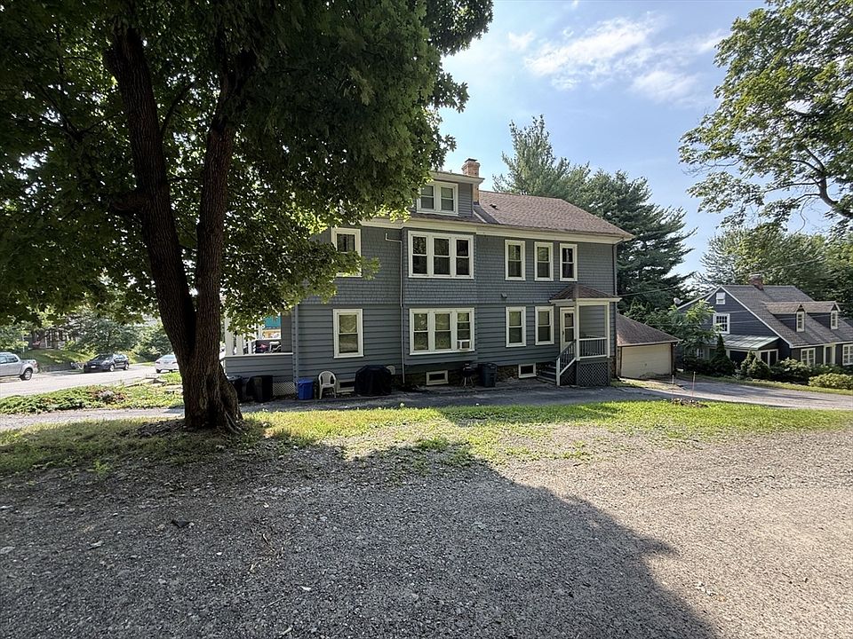 1st image of 33 Barnes Ave