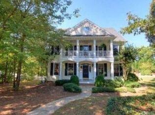 8913 White Ash Ct, Raleigh, NC 27615