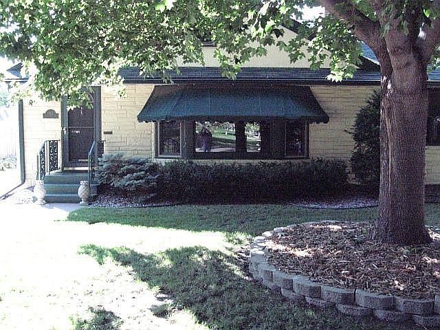 1st image of 1407 Avon St N