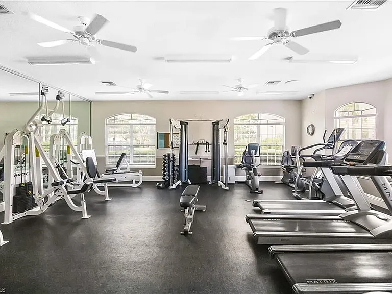 8635 Ibis Cove Cir — Photo 34