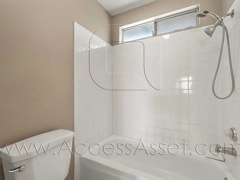 4109 Carol Dr #H — Photo 17