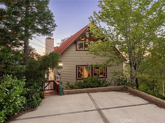 3rd image of 1260 Yukon Ct
