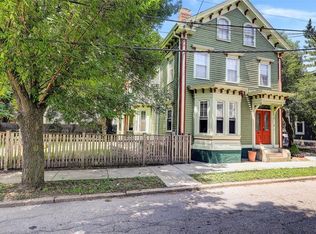 22 Harkness St, Providence, RI 02909