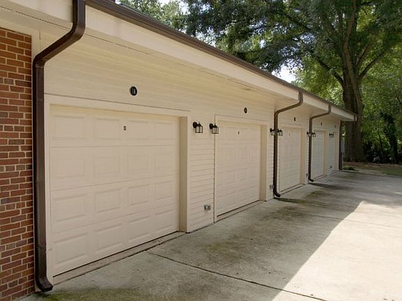 4th image of 2816 Oberry St APT 4