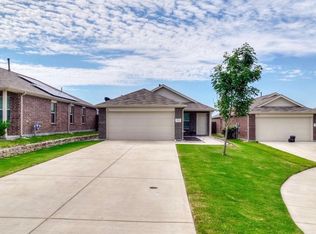 2313 Sandhill Ct, Crandall, TX 75114