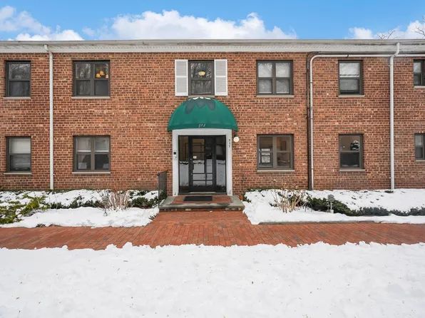 317 Main Street #B, Roslyn, NY 11576