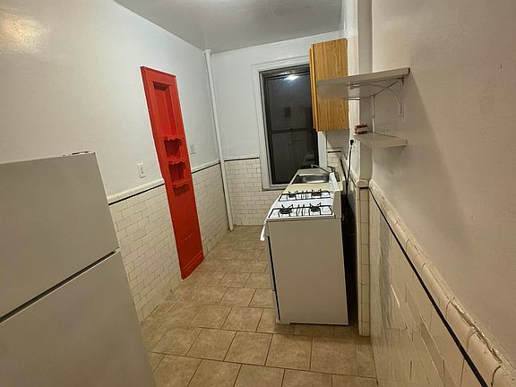 3rd image of 28-19 33rd St #4B