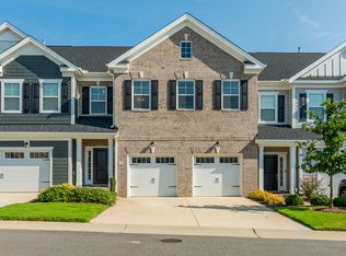 8196 Carriage Homes Dr, Henrico, VA 23294