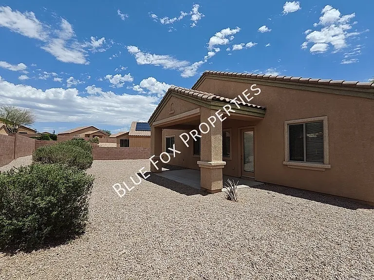 324 N Oak Tree Canyon Loop — Photo 45