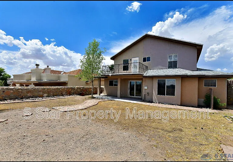 6372 Franklin Ridge Dr — Photo 45