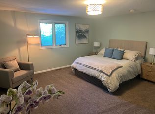 1793 Whispering Oaks Dr, Ogden, UT 84403