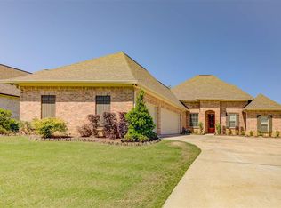 188 Stone Creek Dr, Madison, MS 39110
