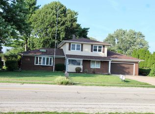 1301 14th Ave #A, Orion, IL 61273