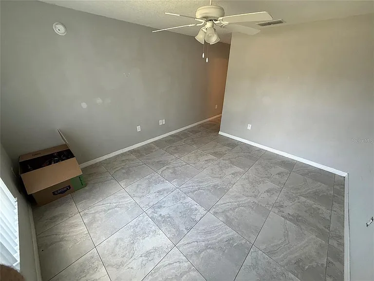 2671 Sanderling St — Photo 16