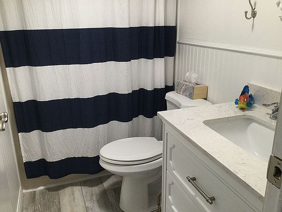 5th image of 1001 Matthew Ave