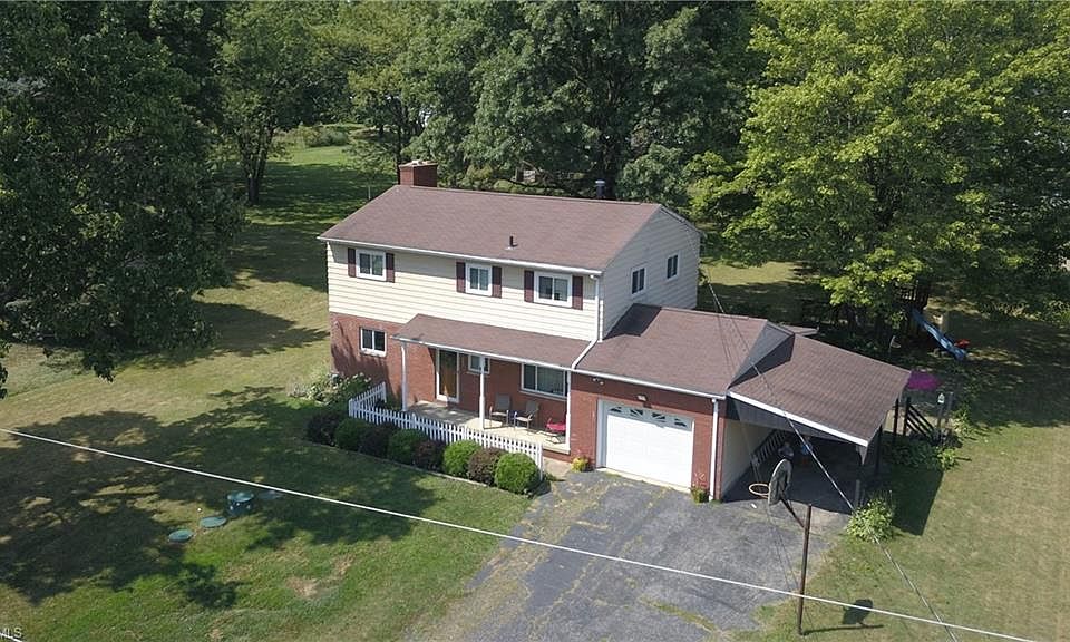 1st image of 4634 Garrett Dr
