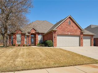 409 Daybreak Dr, Norman, OK 73071