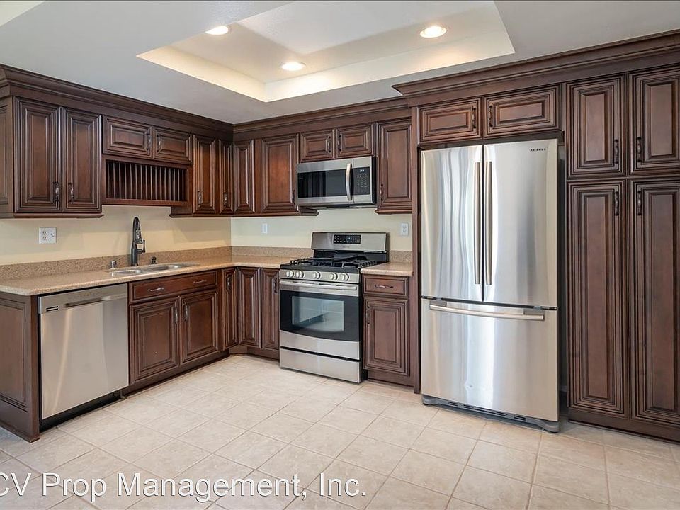 1st image of 28928 Marilyn Dr