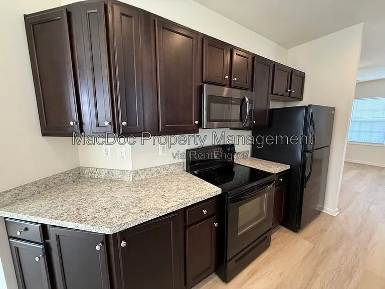17267 Library Blvd — Photo 8