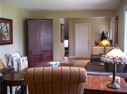 5th image of 1236 Ardmoor Ave