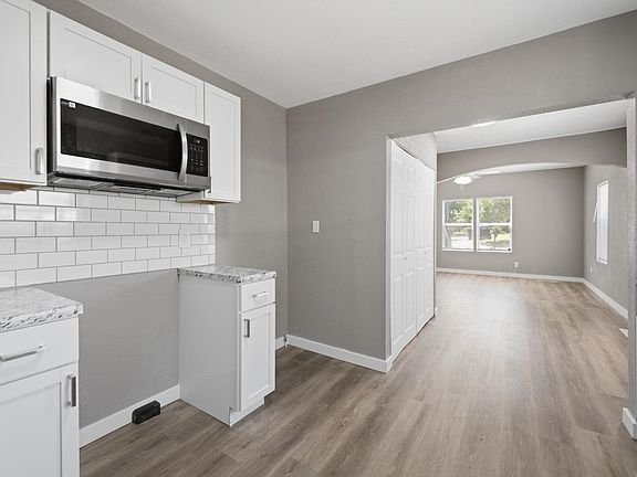 5th image of 2416 S Pattie Ave