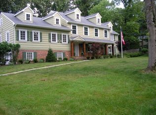 31 Devon Road, ESSEX FELLS, NJ 07021