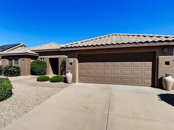 2nd image of 15666 W Echowood Ct