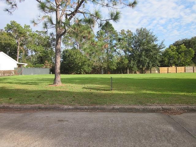 1st image of 3806 Chandelle Ln