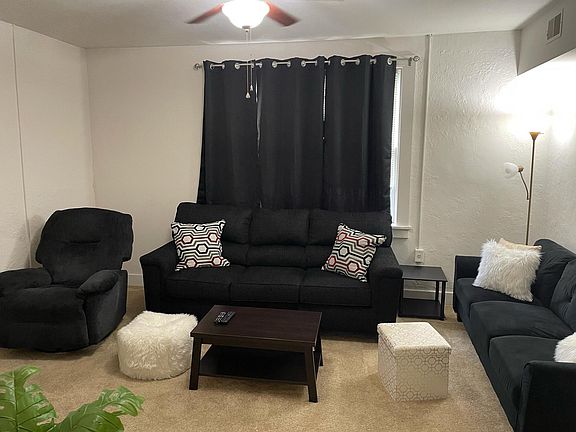 2nd image of 34 Glenwood St #8