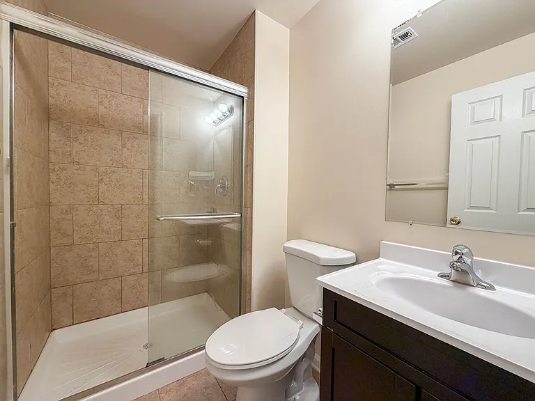 2407 Vineyard Ln — Photo 24