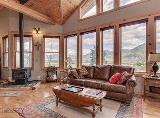 7 Victoria Ln, Emigrant, MT 59027