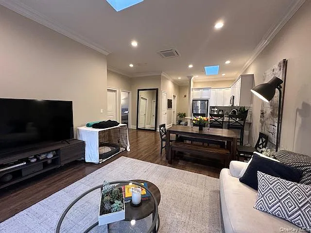 50-2K Stewart Ave #2K — Photo 5