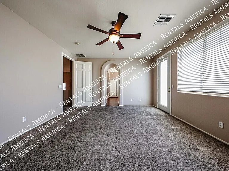 16869 S 30th Ave — Photo 33
