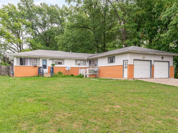 4790-4792 Etna Rd, Columbus, OH 43213