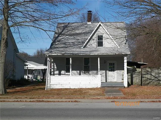 206 W Hanover St photo 1