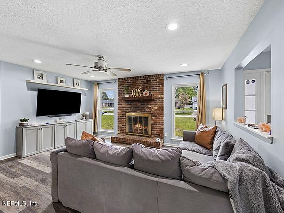 5th image of 3876 S MANDARIN WOODS Drive S