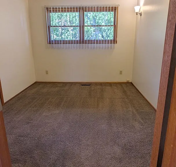 Bel Air Apartments — Photo 65