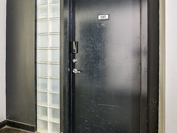 5th image of 3110 Thomas Ave APT 137