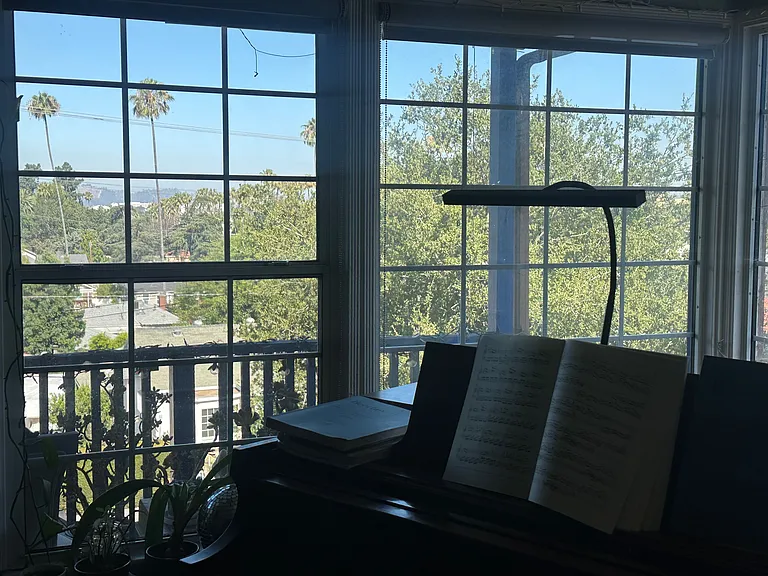 Sierra Villa Dr — Photo 5
